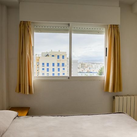Apartamentos Turisticos Biarritz - Bloque I Gandia Exterior photo