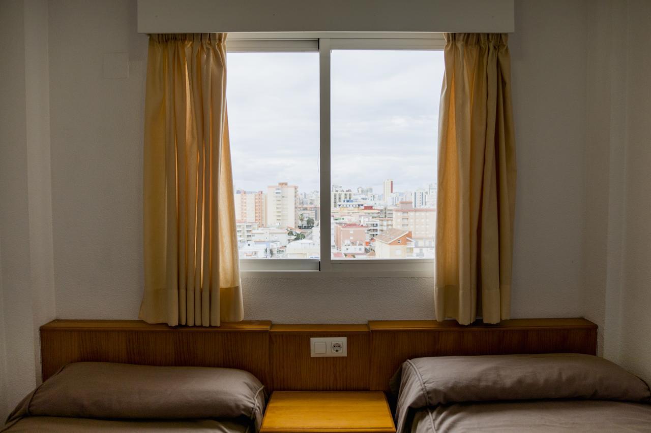 Apartamentos Turisticos Biarritz - Bloque I Gandia Exterior photo