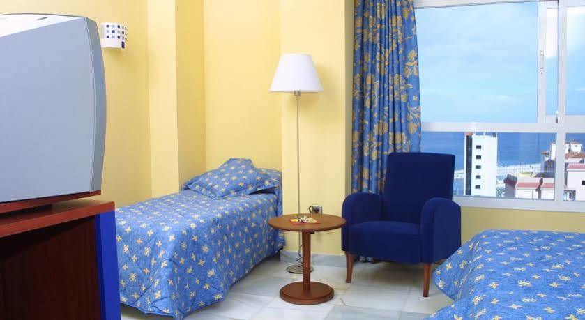 Apartamentos Turisticos Biarritz - Bloque I Gandia Exterior photo